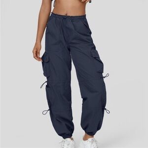 NWT Mid Rise Drawstring Multi Pockets
Casual Cargo joggers